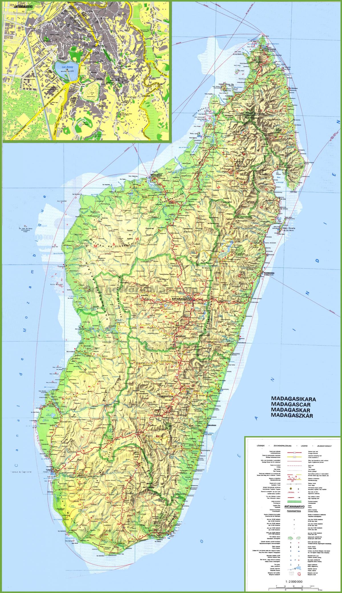 지도를 보여주는 마다가스카르